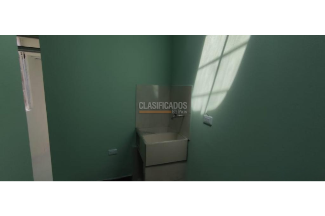 Casas, Alquiler, Ciudad Córdoba - $700.000