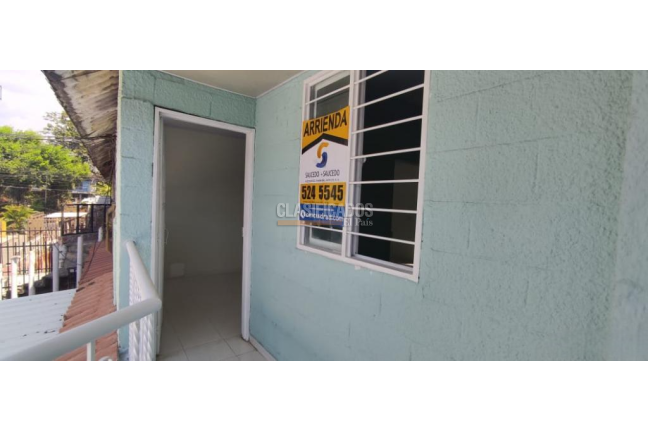 Casas, Alquiler, Ciudad Córdoba - $700.000