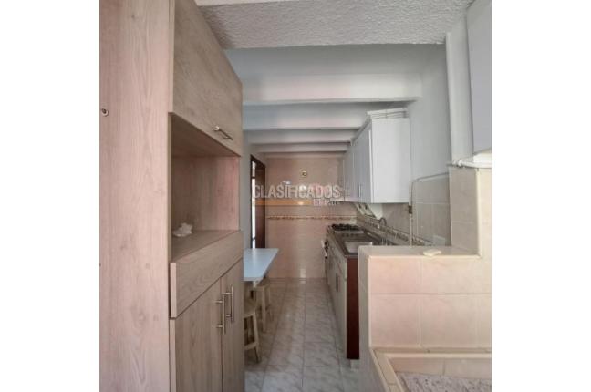 Apartamentos, Venta, Prados del Norte - $235.000.000