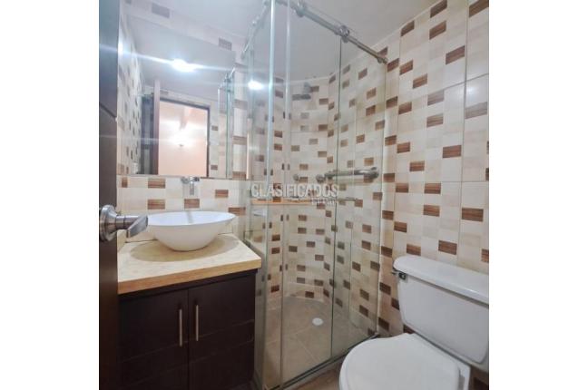 Apartamentos, Venta, Prados del Norte - $235.000.000