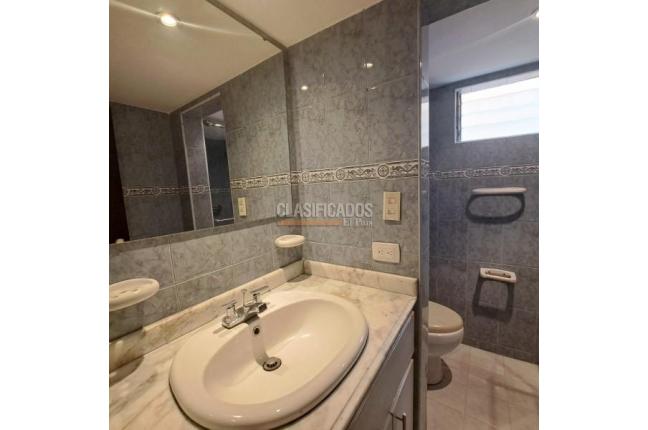 Apartamentos, Venta, Prados del Norte - $235.000.000