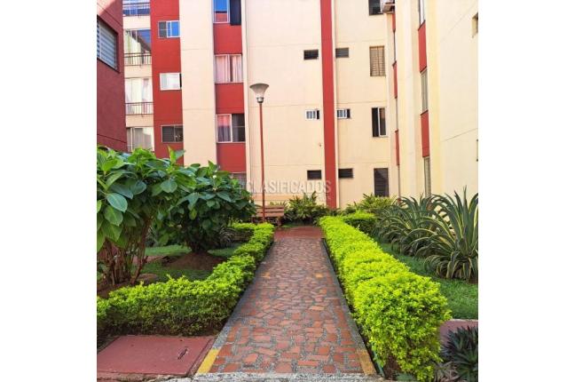 Apartamentos, Venta, Prados del Norte - $235.000.000