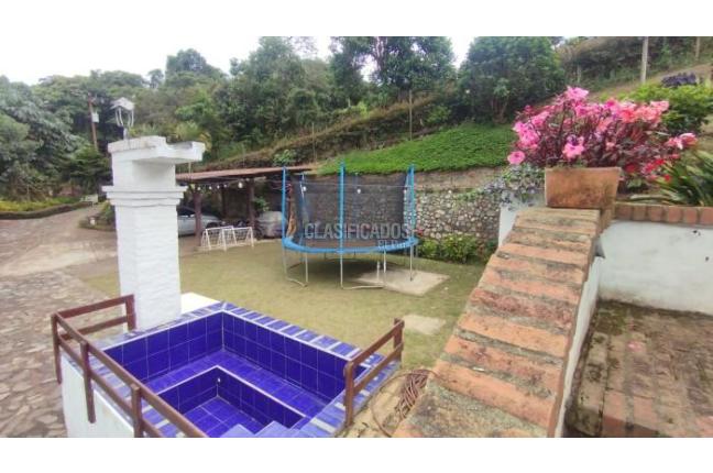 Fincas y Casas Campestres, Venta, Yumbo - $1.900.251.584