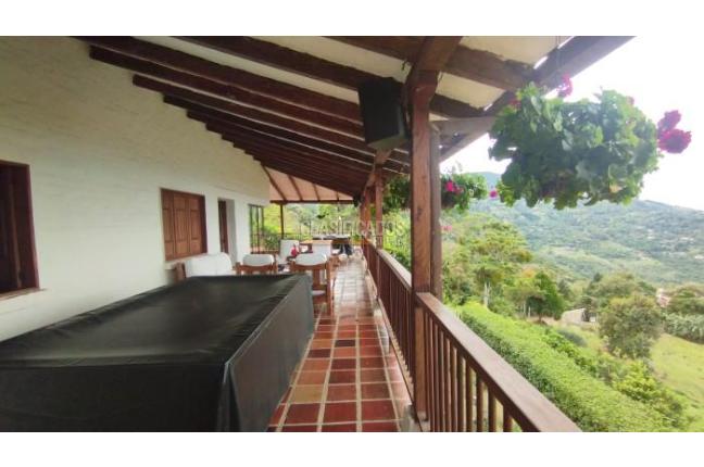 Fincas y Casas Campestres, Venta, Yumbo - $1.900.251.584