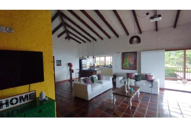 Fincas y Casas Campestres, Venta, Yumbo - $1.900.251.584