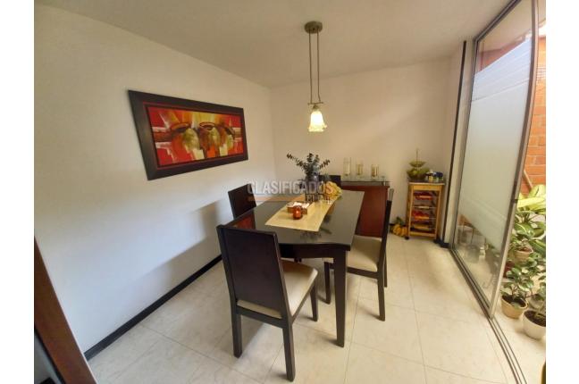 Casas, Venta en Valle del Lili