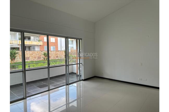 Apartamentos, Venta en Ciudad Jardín