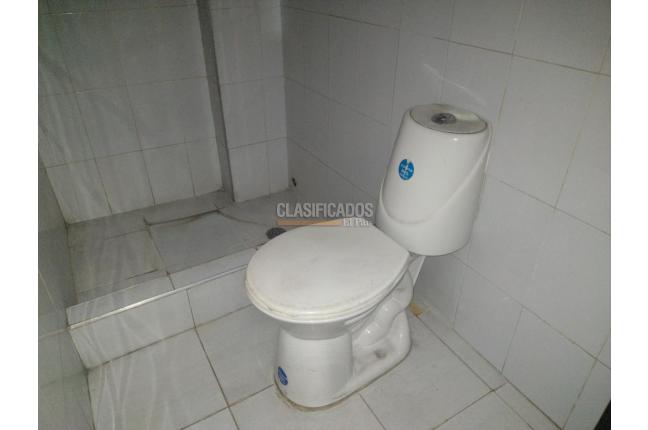 Locales y Bodegas, Alquiler, Porvenir - $4.300.000