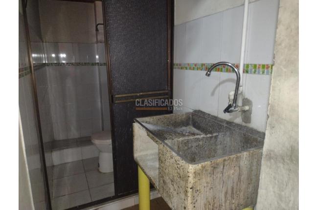 Locales y Bodegas, Alquiler, Porvenir - $4.300.000