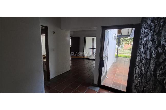 Casas, Alquiler, Ciudad Jardín - $8.000.000