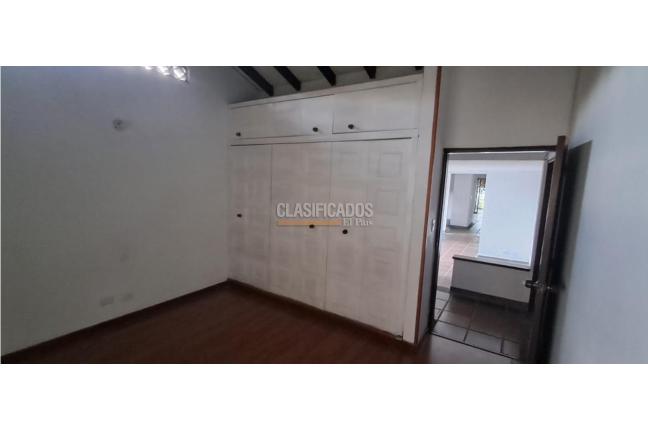 Casas, Alquiler, Ciudad Jardín - $8.000.000