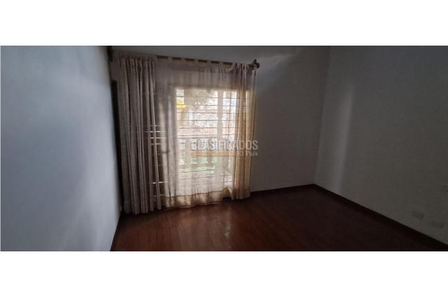 Casas, Alquiler, Ciudad Jardín - $8.000.000
