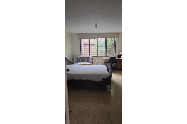 Locales y Bodegas, Venta, Santa Mónica Norte - $1.500.000.000