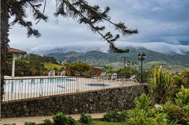 Fincas y Casas Campestres, Venta, Calima (Darién) - $1.950.000.000