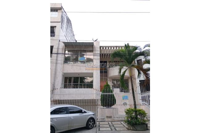 Casas, Alquiler en El Ingenio