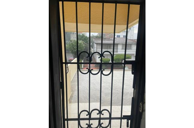 Casas, Alquiler, El Bosque