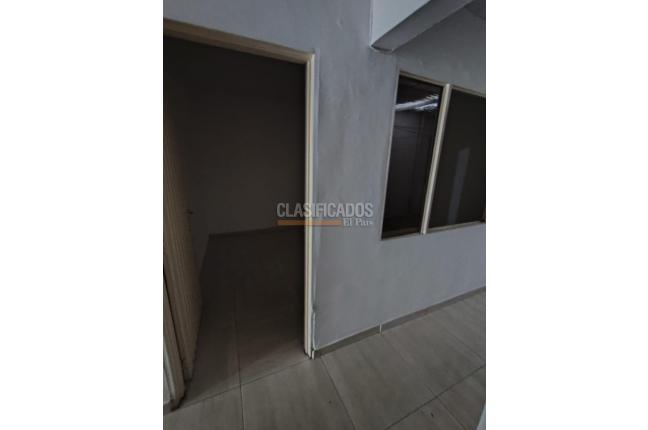 Apartamentos, Alquiler, Nueva Floresta - $1.100.000