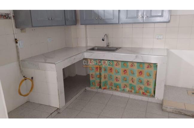 Apartamentos, Alquiler, Alameda - $1.300.000