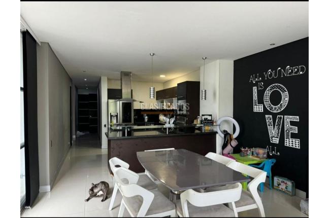 Apartamentos, Venta en Ciudad Jardín