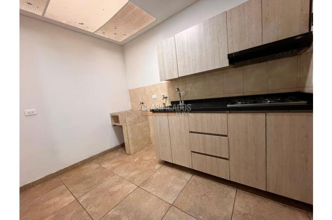 Apartamentos, Alquiler, El Troncal - $850.000