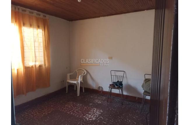 Casas, Venta, El Trébol - $300.000.000