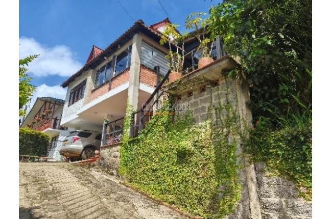 Fincas y Casas Campestres, Venta en Yumbo