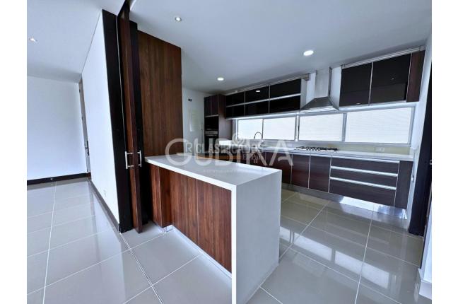 Apartamentos, Venta, Aguacatal - $1.400.000.000