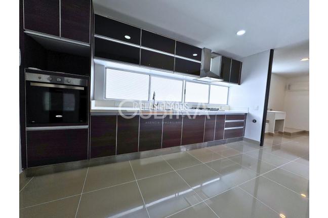 Apartamentos, Venta, Aguacatal - $1.400.000.000