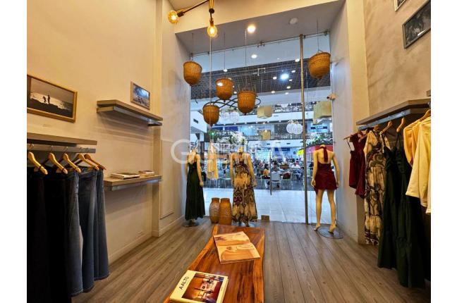 Locales y Bodegas, Alquiler en Centenario