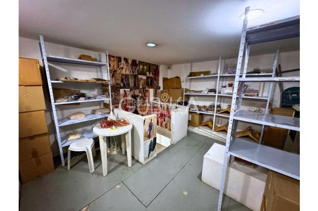 Locales y Bodegas, Alquiler, Centenario - $7.300.000