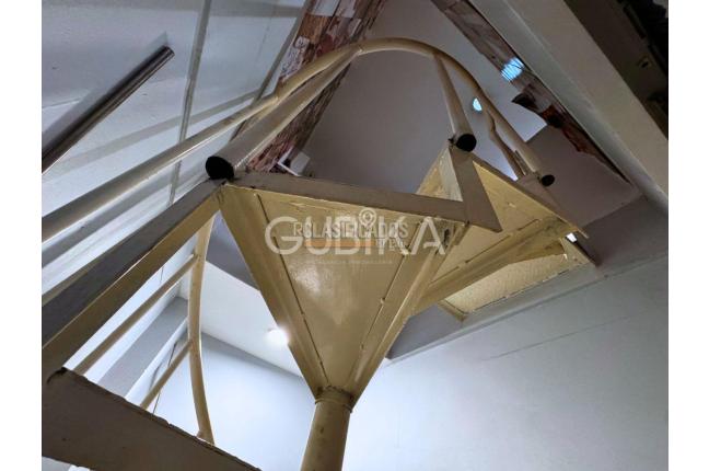 Locales y Bodegas, Alquiler, Centenario - $7.300.000