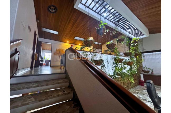Casas, Venta, Miraflores - $1.695.000.000