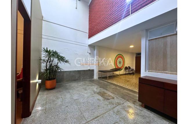 Casas, Venta, Miraflores - $1.695.000.000