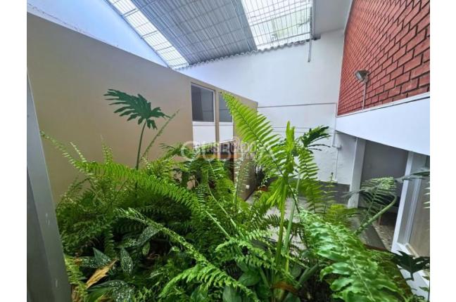 Casas, Venta, Miraflores - $1.695.000.000