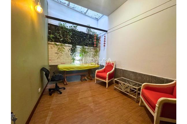 Casas, Venta, Miraflores - $1.695.000.000