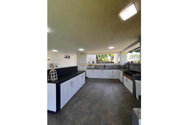 Fincas y Casas Campestres, Venta, El Cerrito - $2.400.000.000