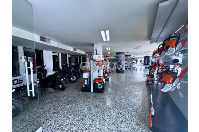 Locales y Bodegas, Alquiler, Prados del Norte - $17.000.000