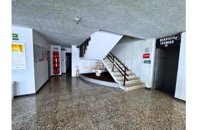 Locales y Bodegas, Alquiler, Prados del Norte - $17.000.000