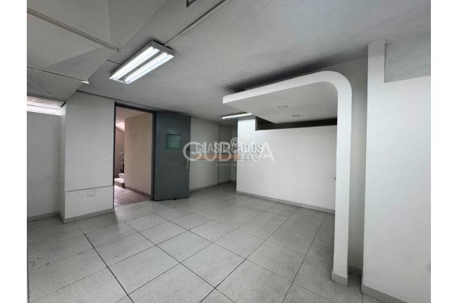 Locales y Bodegas, Alquiler, Prados del Norte - $17.000.000