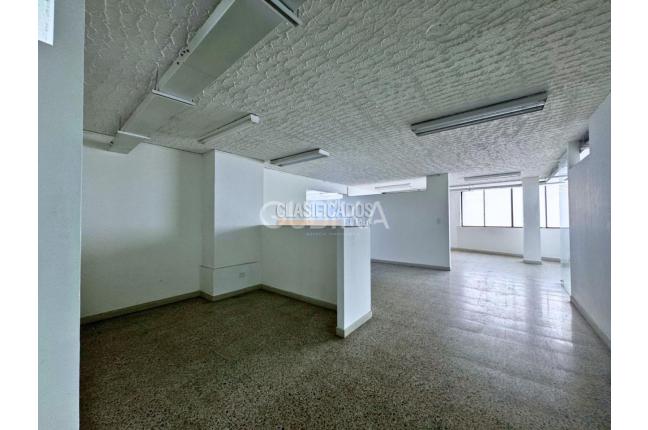 Locales y Bodegas, Alquiler, Prados del Norte - $17.000.000