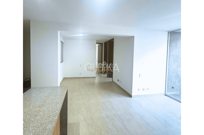 Apartamentos, Venta en Yumbo