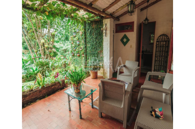 Fincas y Casas Campestres, Venta, Yumbo - $1.400.000.000