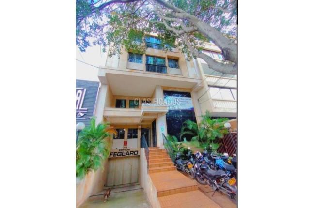 Oficinas y Consultorios, Alquiler en Santa Mónica Residencial