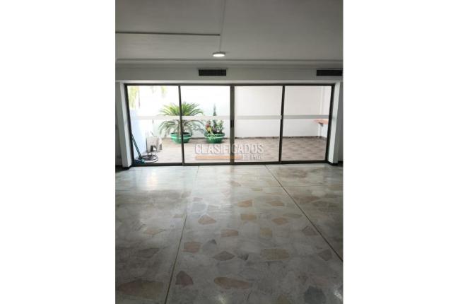 Oficinas y Consultorios, Alquiler, Santa Mónica Residencial - $3.800.000