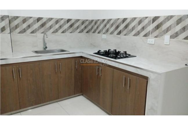 Apartamentos, Alquiler, El Troncal - $900.000