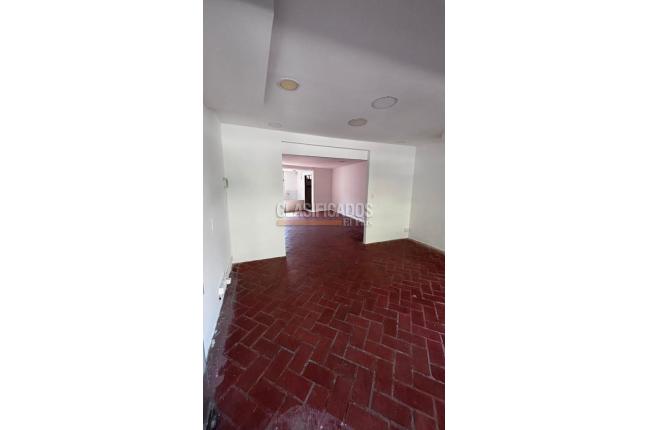 Locales y Bodegas, Alquiler, Barranquilla - $2.400.000