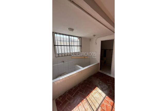 Locales y Bodegas, Alquiler, Barranquilla - $2.400.000