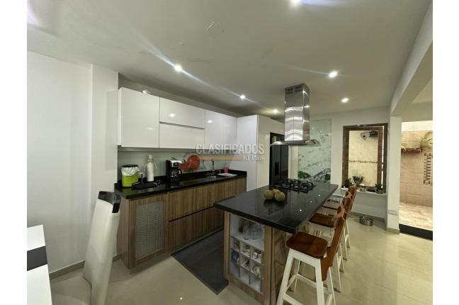 Casas, Venta, Ciudad 2.000 - $590.000.000