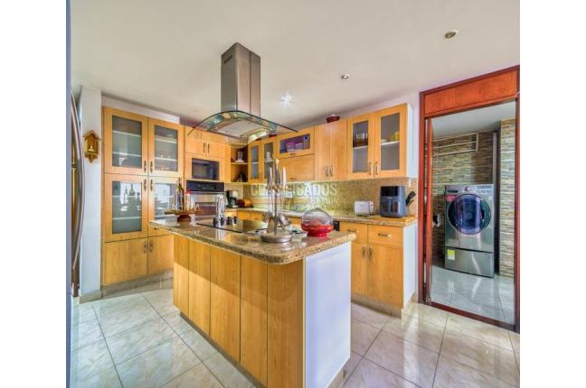 Apartamentos, Venta, Santa Teresita - $1.070.000.000