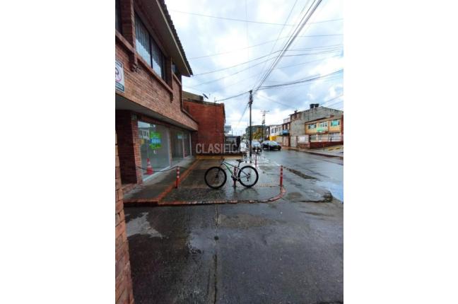 Locales y Bodegas, Alquiler, Chía - $1.500.000